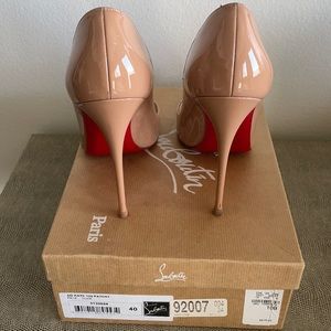 Christian Louboutin So Kate Nude- must haves